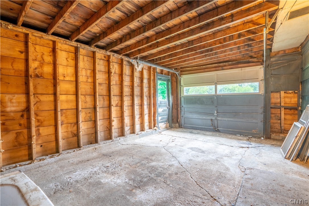27 Pinecrest Road New Hartford, NY 13413 - Photo 15 of 32 Gallery Image 15