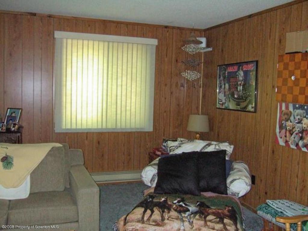 109 Ridge Road Lake Ariel, PA 18436 - Photo 5 of 10 Gallery Image 5