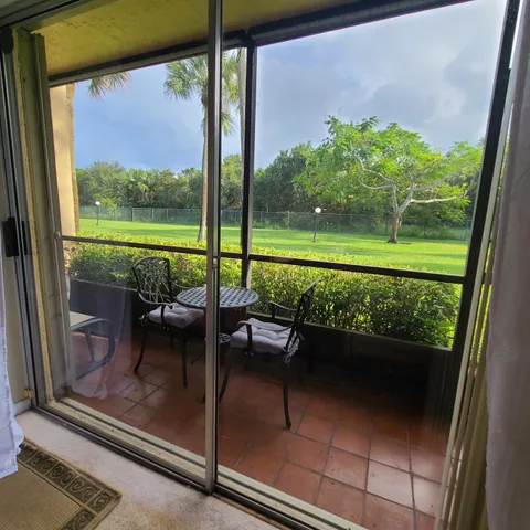 $2,300 | 2975 Southwest 22nd Avenue, Unit 1080, Delray Beach, FL 33445