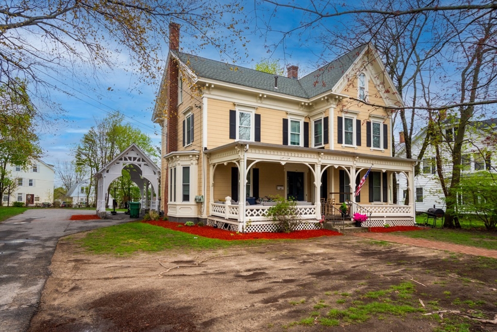 106 Walnut Street Clinton, MA 01510 - Photo 2 of 40 Gallery Image 2