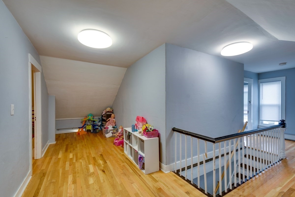 106 Walnut Street Clinton, MA 01510 - Photo 25 of 40 Gallery Image 25