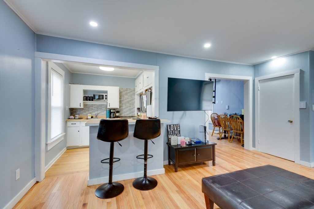 106 Walnut Street Clinton, MA 01510 - Photo 29 of 40 Gallery Image 29