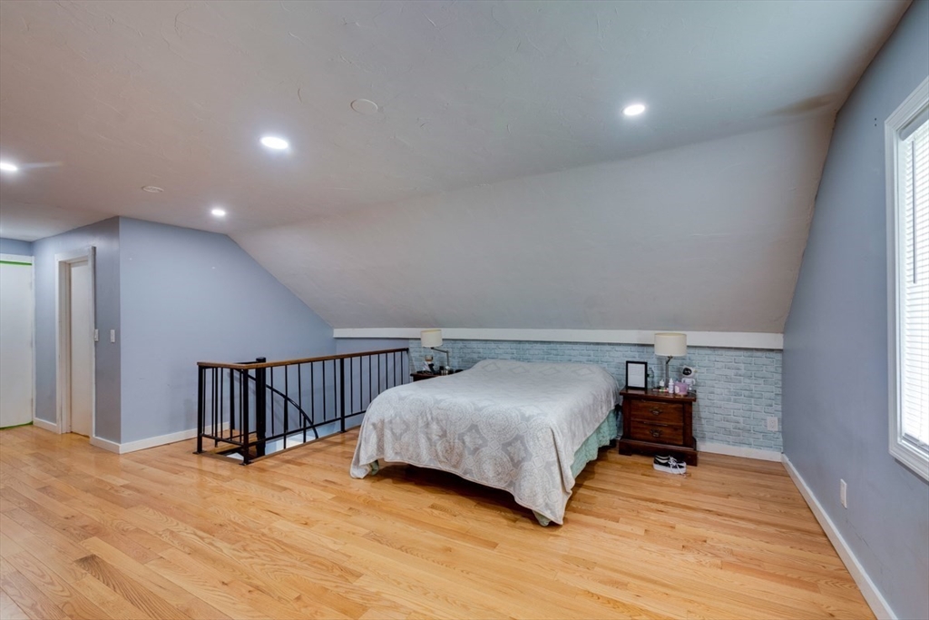 106 Walnut Street Clinton, MA 01510 - Photo 37 of 40 Gallery Image 37