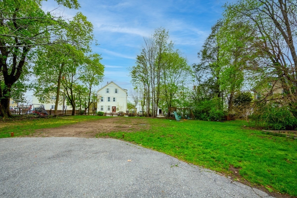 106 Walnut Street Clinton, MA 01510 - Photo 39 of 40 Gallery Image 39