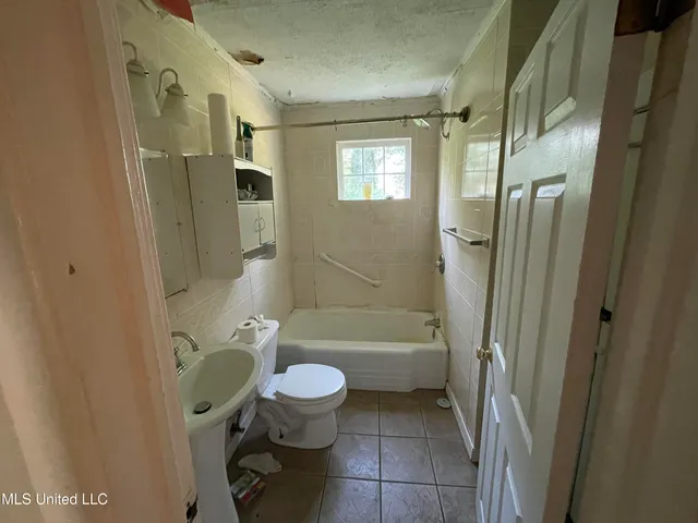 $109,900 | 219 Constance Lane, Columbus, MS 39702