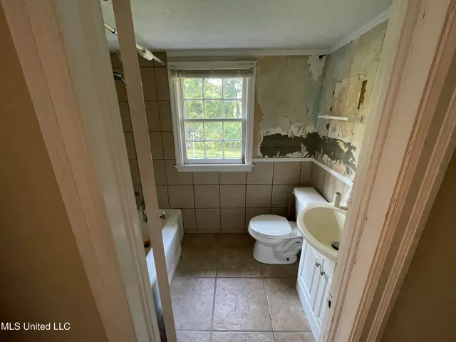 $109,900 | 219 Constance Lane, Columbus, MS 39702