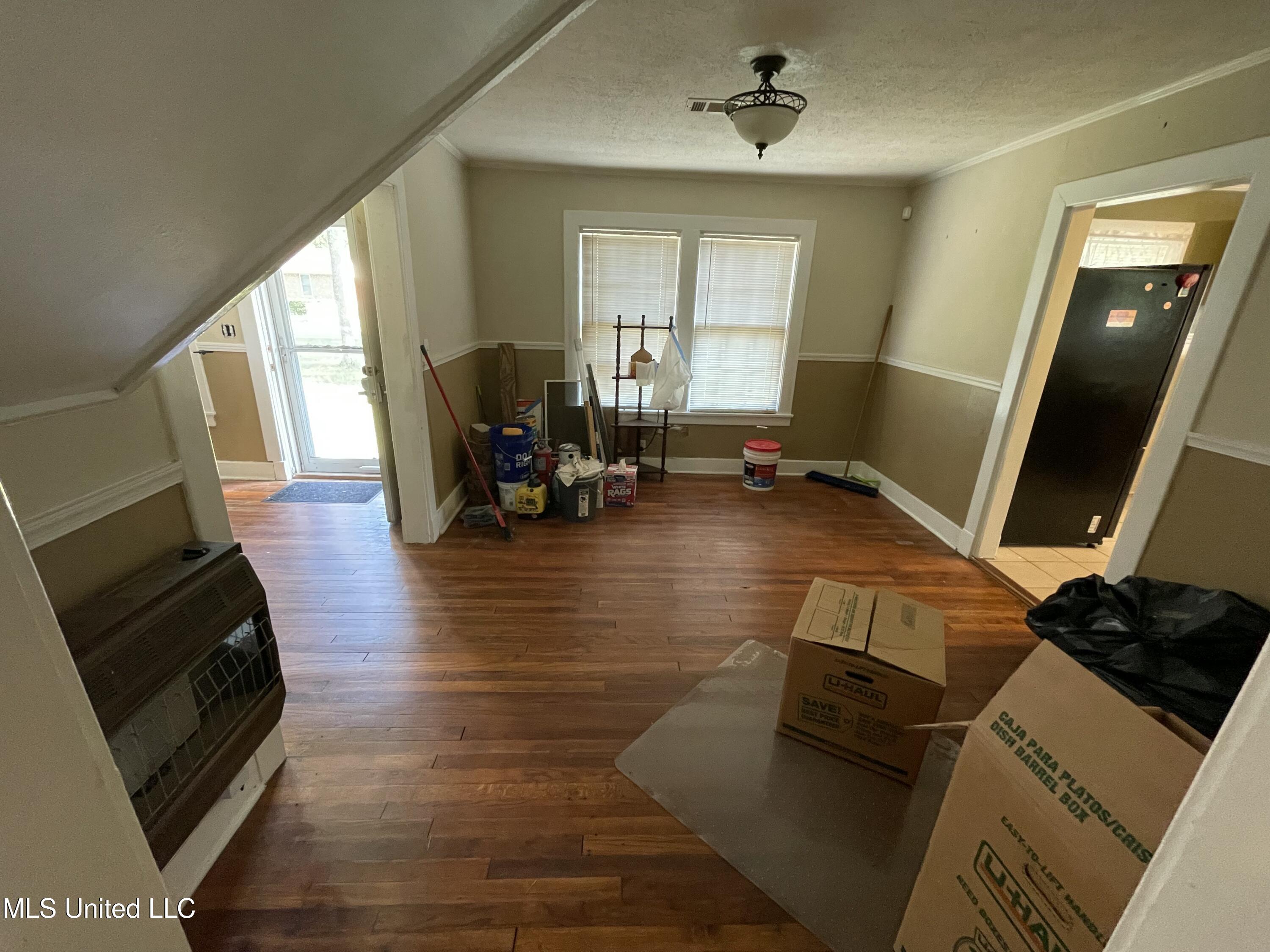219 Constance Lane Columbus, MS 39702 - Photo 5 of 28 Dinning Room