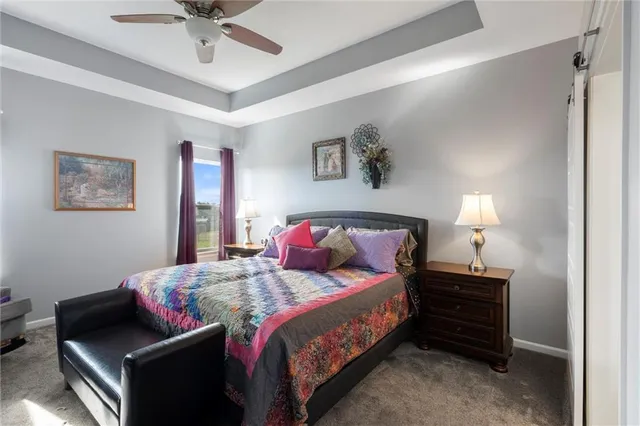 $465,000 | 907 North Willow Court, Tonganoxie, KS 66086