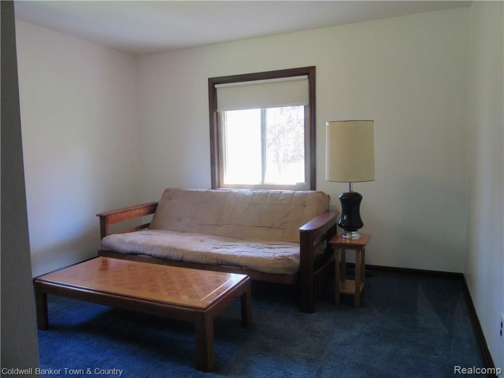 3758 Beattie Road Howell, MI 48843 - Photo 22 of 62 large 2nd bedroom