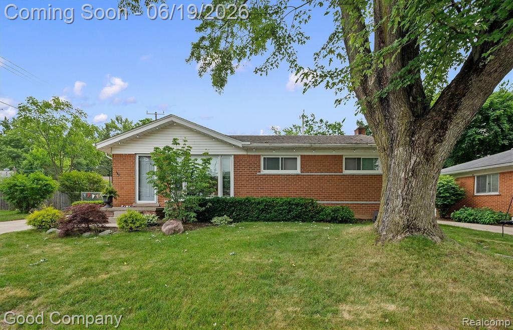 1390 Catalpa Drive Rochester, MI 48307 - Photo 19 of 21