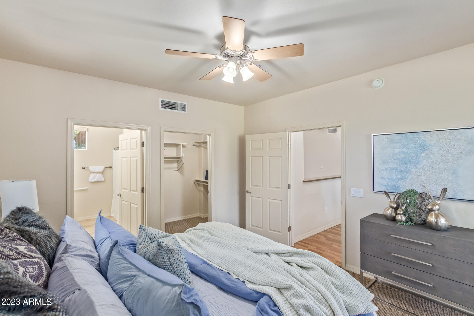 3330 South Gilbert Road, Unit 1012 Chandler, AZ 85286 - Photo 18 of 31 master bedroom