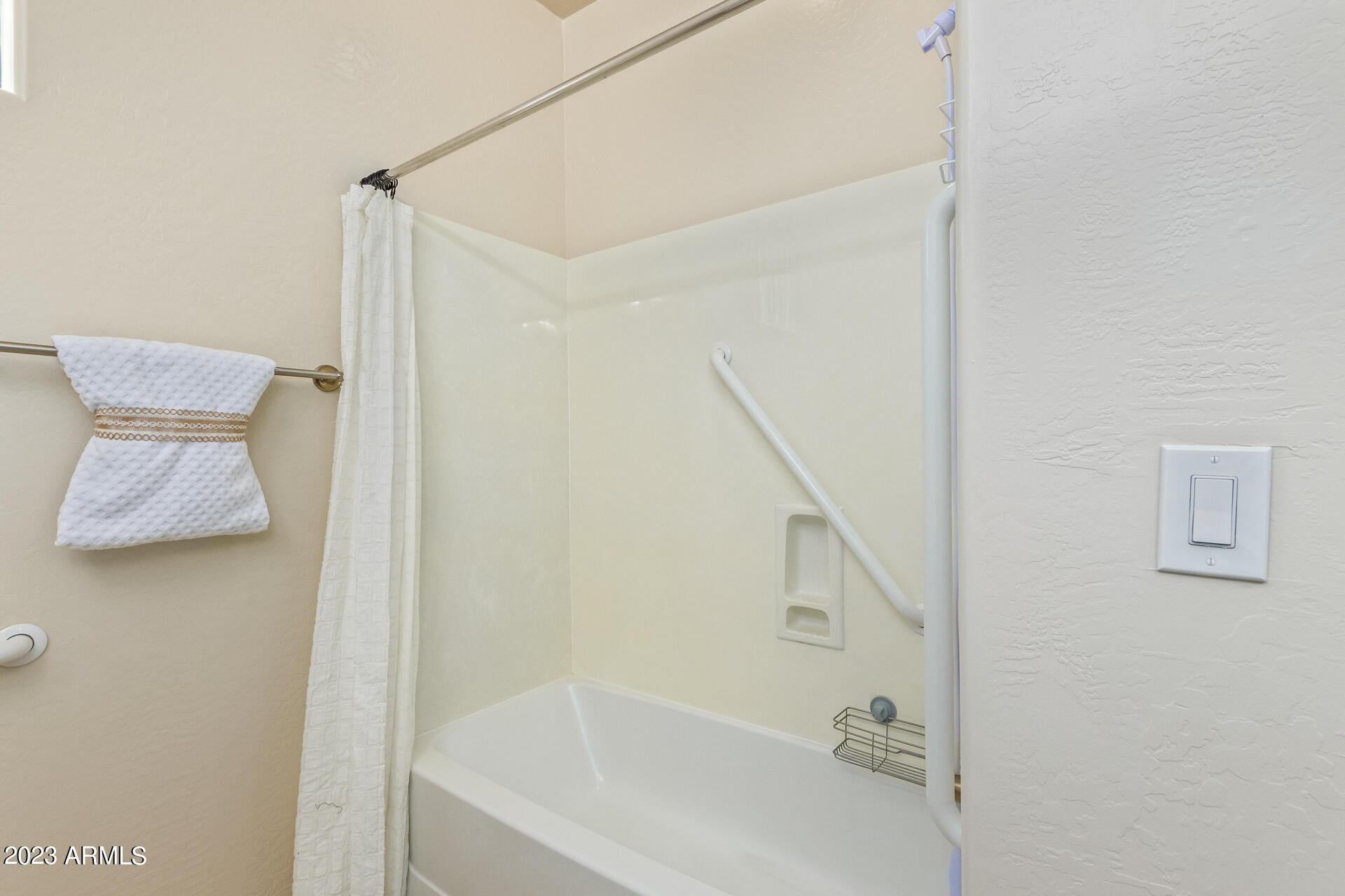 3330 South Gilbert Road, Unit 1012 Chandler, AZ 85286 - Photo 20 of 31 master bathroom
