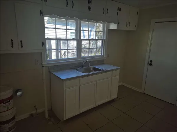 $1,595 | 2190 Jernigan Drive Southeast, Atlanta, GA 30315