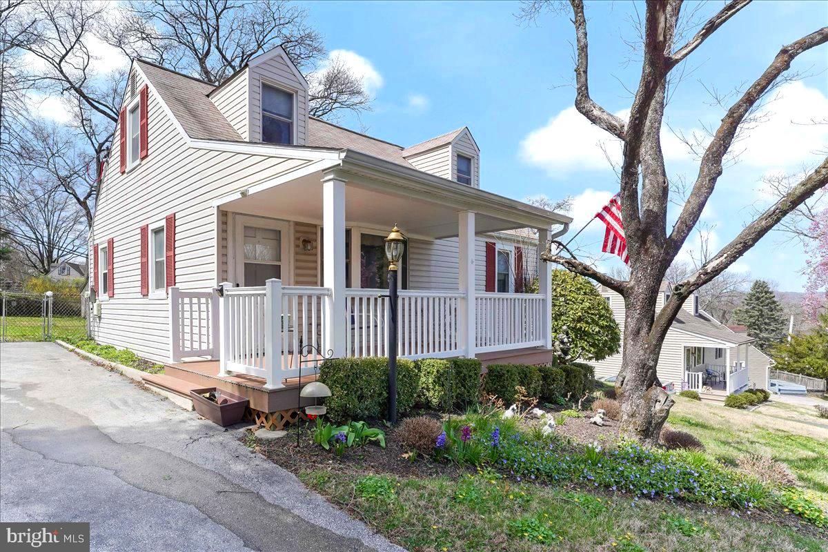 4 Longview Road Malvern, PA 19355 - Photo 1 of 25 Gallery Image 1