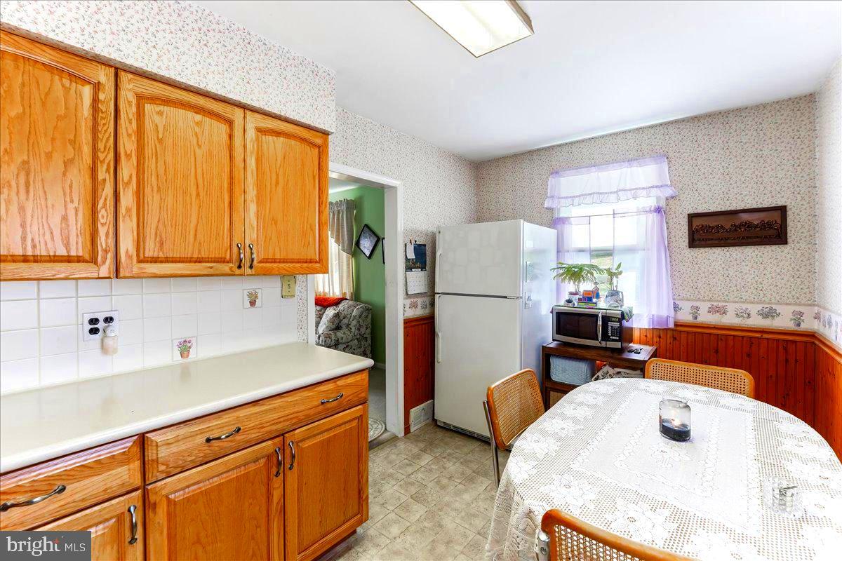4 Longview Road Malvern, PA 19355 - Photo 11 of 25 Gallery Image 11