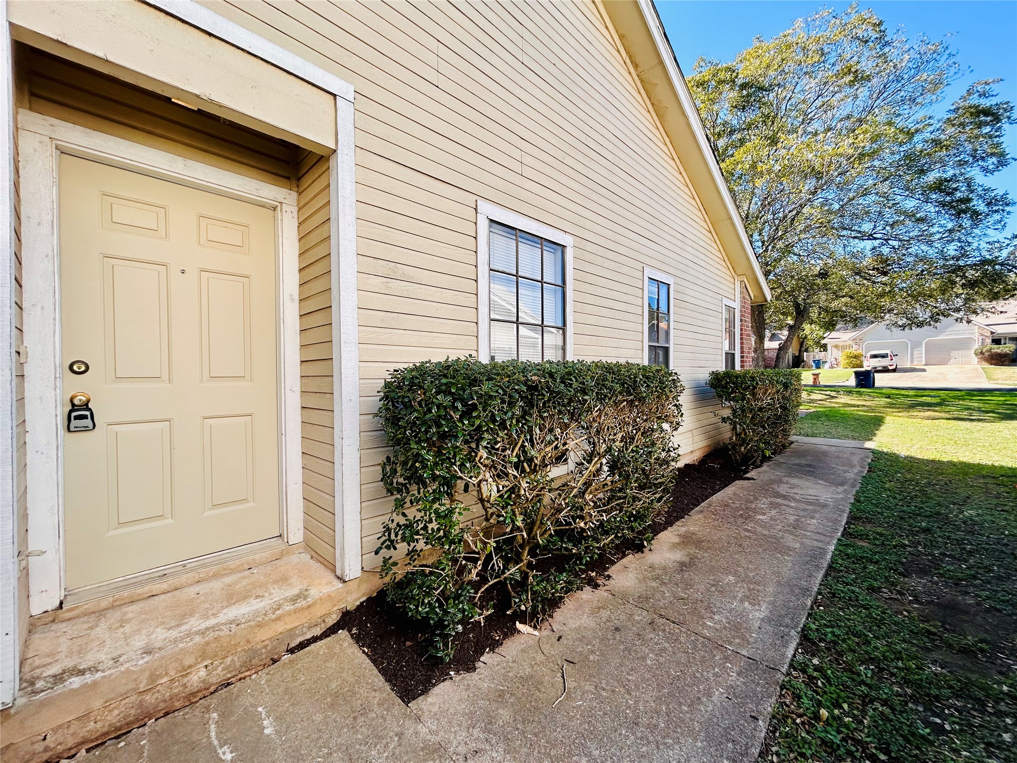 9317 Kempler Drive, Unit A Austin, TX 78748 - Photo 2 of 15