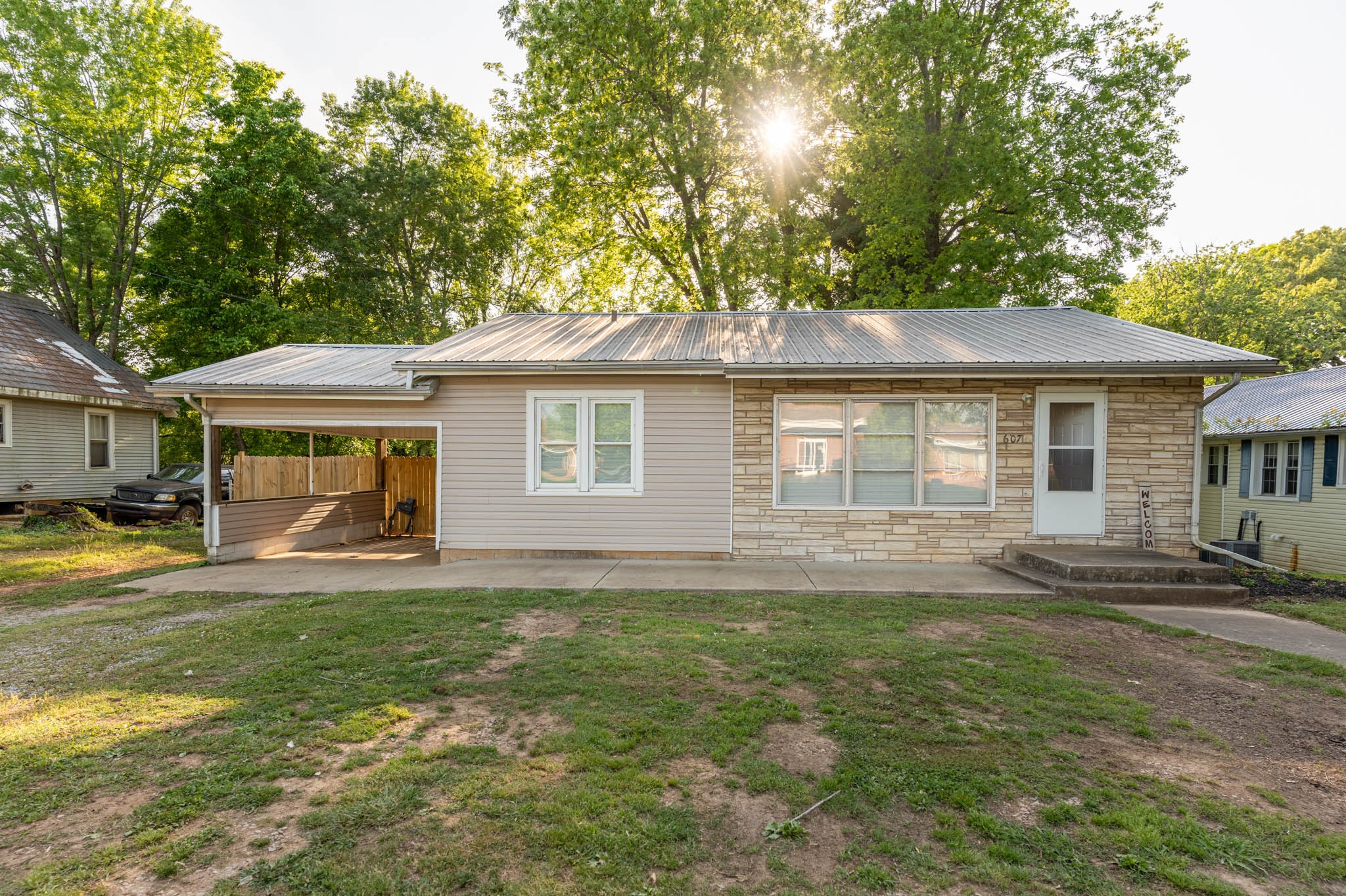 607 Buffalo Road Lawrenceburg, TN 38464 - Photo 1 of 30 Gallery Image 1
