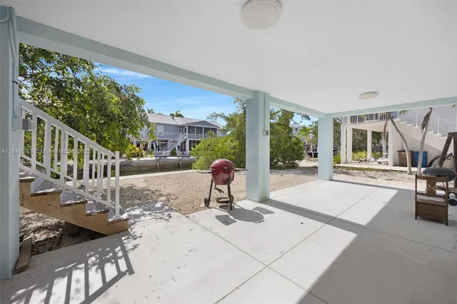 $1,569,999 | 142 Peg Leg Lane, Lower Keys, FL 33042