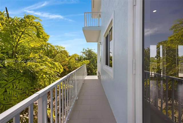 $1,569,999 | 142 Peg Leg Lane, Lower Keys, FL 33042