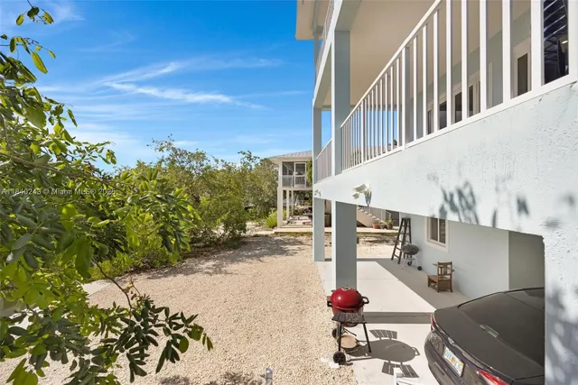 $1,569,999 | 142 Peg Leg Lane, Lower Keys, FL 33042