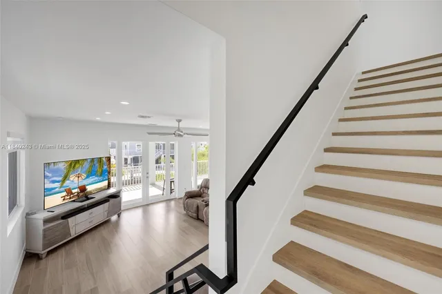 $1,569,999 | 142 Peg Leg Lane, Lower Keys, FL 33042