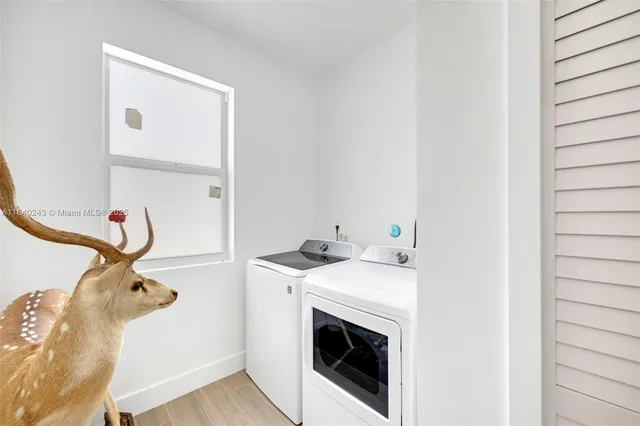 $1,569,999 | 142 Peg Leg Lane, Lower Keys, FL 33042