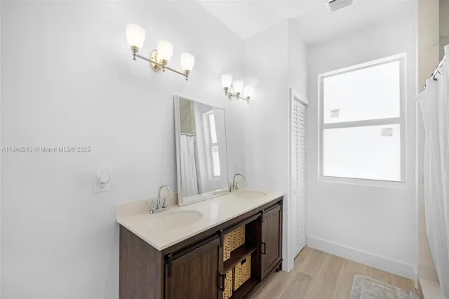 $1,569,999 | 142 Peg Leg Lane, Lower Keys, FL 33042