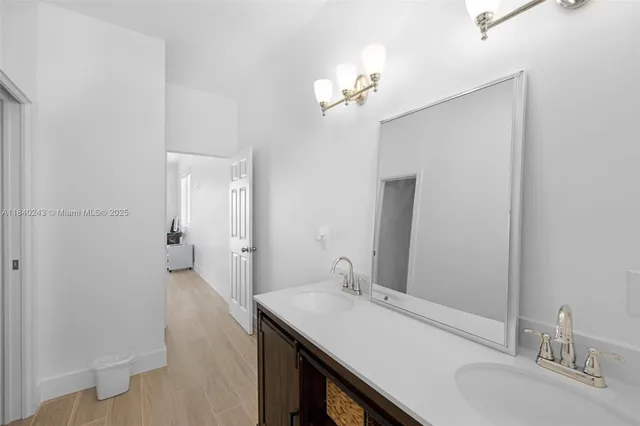 $1,569,999 | 142 Peg Leg Lane, Lower Keys, FL 33042