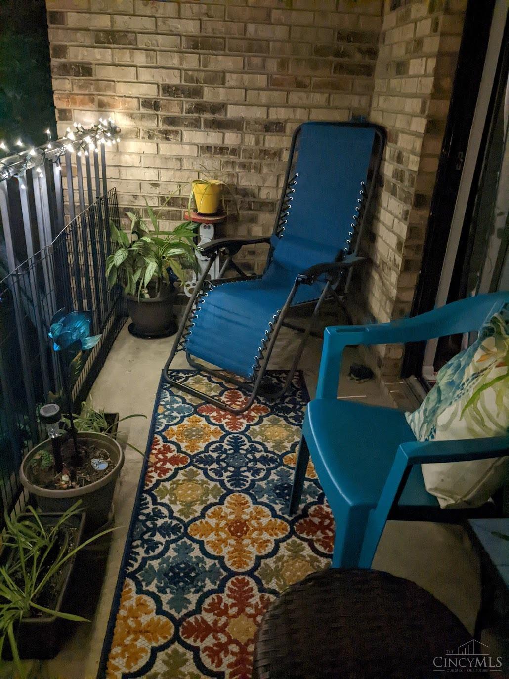 549 Davis Road, Unit 12 Cincinnati, OH 45255 - Photo 2 of 26 Gallery Image 2