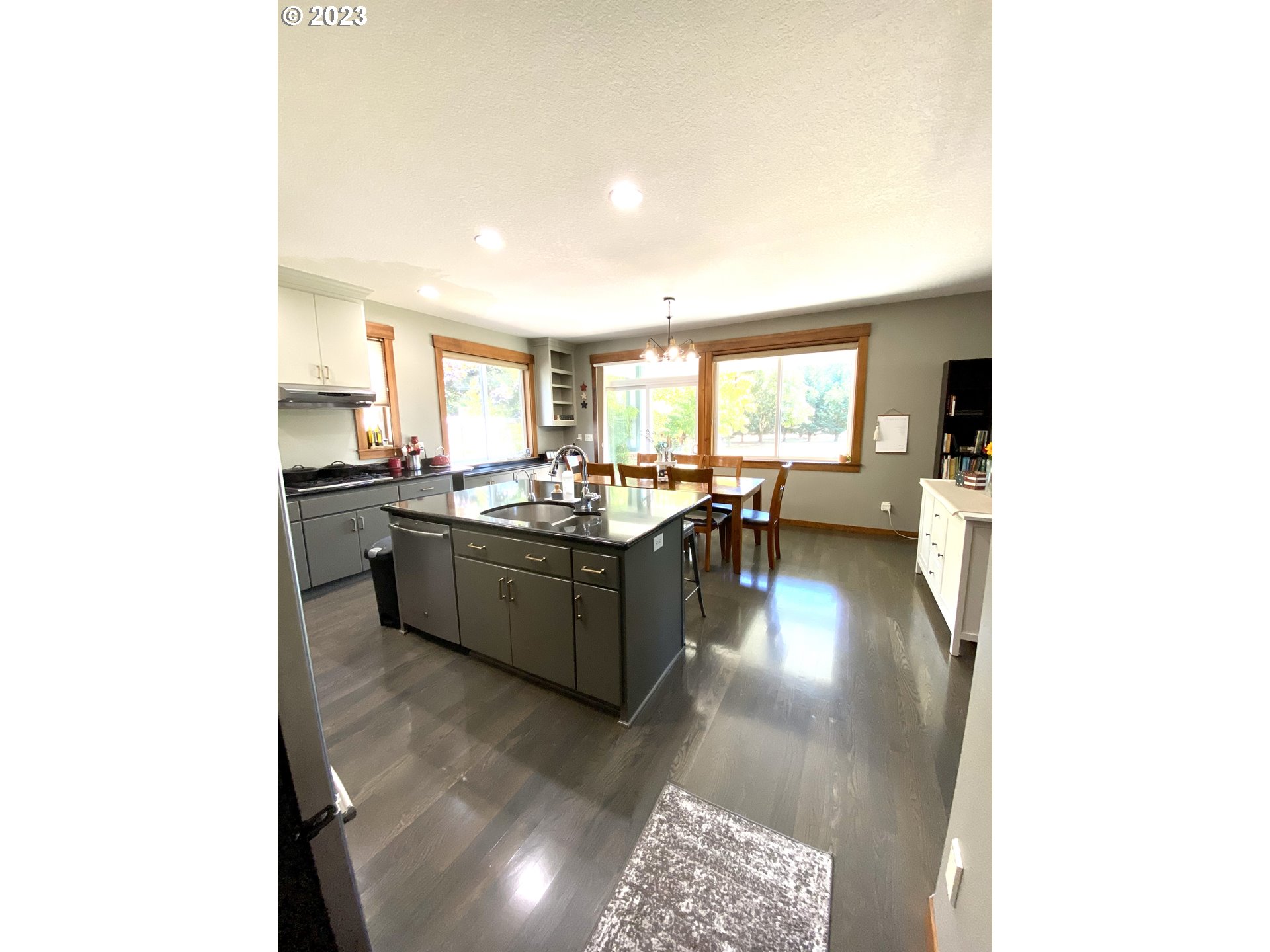 58473 Childs Road St. Helens, OR 97051 - Photo 8 of 39 Kitchen