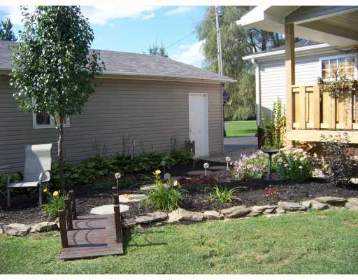 478 Lippencott Road Waynesburg, PA 15370 - Photo 4 of 14 Yard/Garden.
