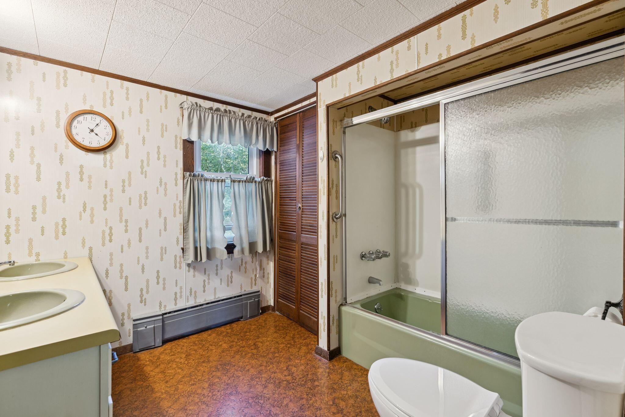 32 Park Street Saco, ME 04072 - Photo 21 of 39 48_DSC09612