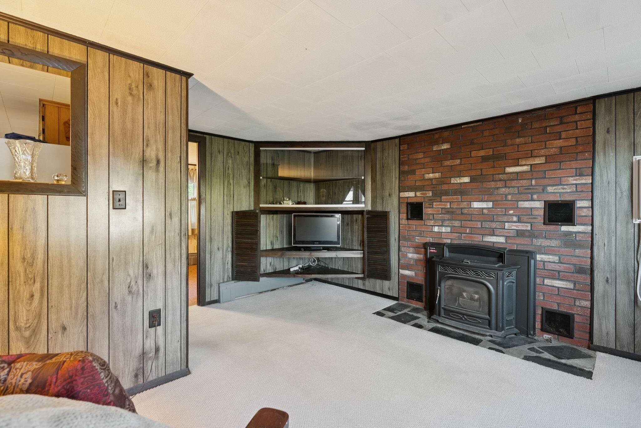 32 Park Street Saco, ME 04072 - Photo 27 of 39 54_DSC09642