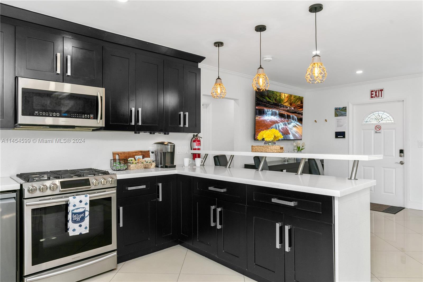 7670 Simms Street, Unit 7670 Hollywood, FL 33024 - Photo 15 of 46