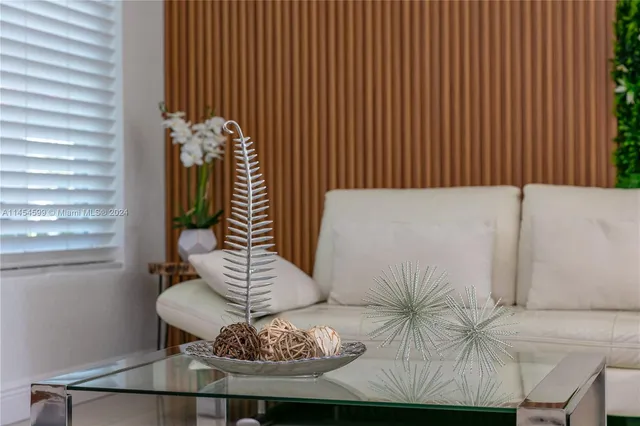 $6,900 | 7670 Simms Street, Unit 7670, Hollywood, FL 33024