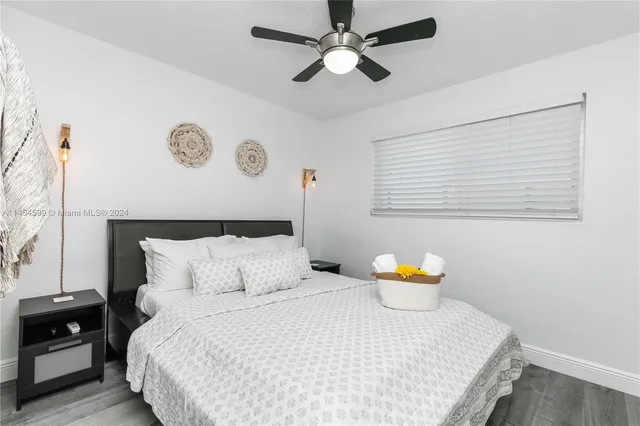 $6,900 | 7670 Simms Street, Unit 7670, Hollywood, FL 33024