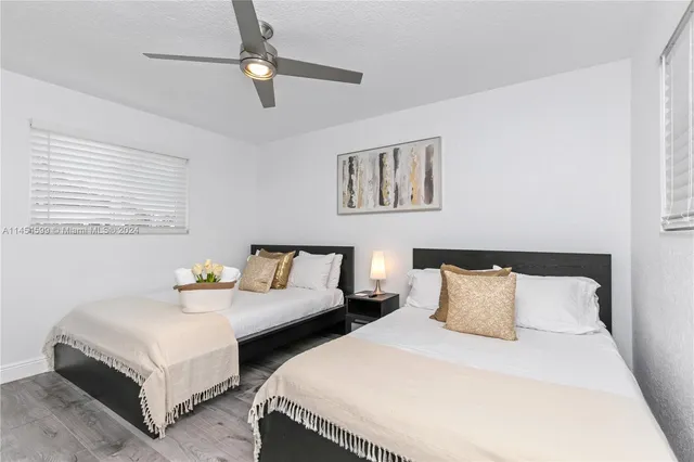 $6,900 | 7670 Simms Street, Unit 7670, Hollywood, FL 33024