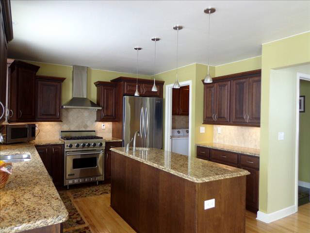 8155 Beck Road Ottawa Lake, MI 49267 - Photo 9 of 21 20431630-8.JPG