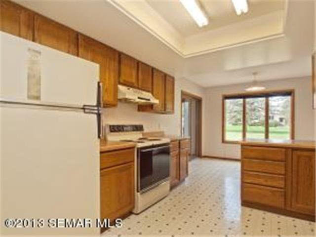1900 Lakeview Court Southwest Rochester, MN 55902 - Photo 8 of 14