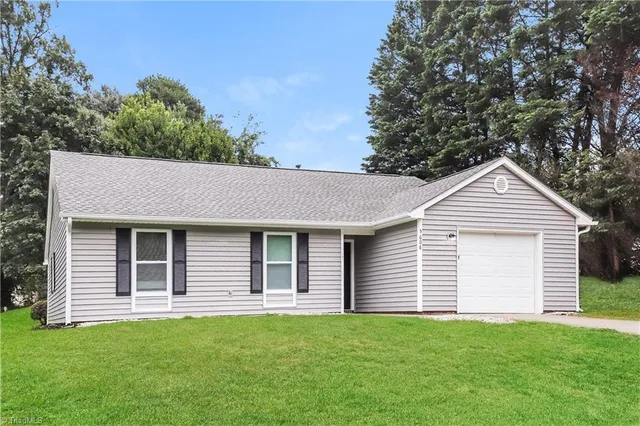 $1,785 | 5608 Landerwood Drive, Greensboro, NC 27405