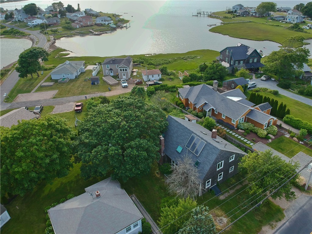 16 Conch Road Narragansett, RI 02882 - Photo 10 of 32