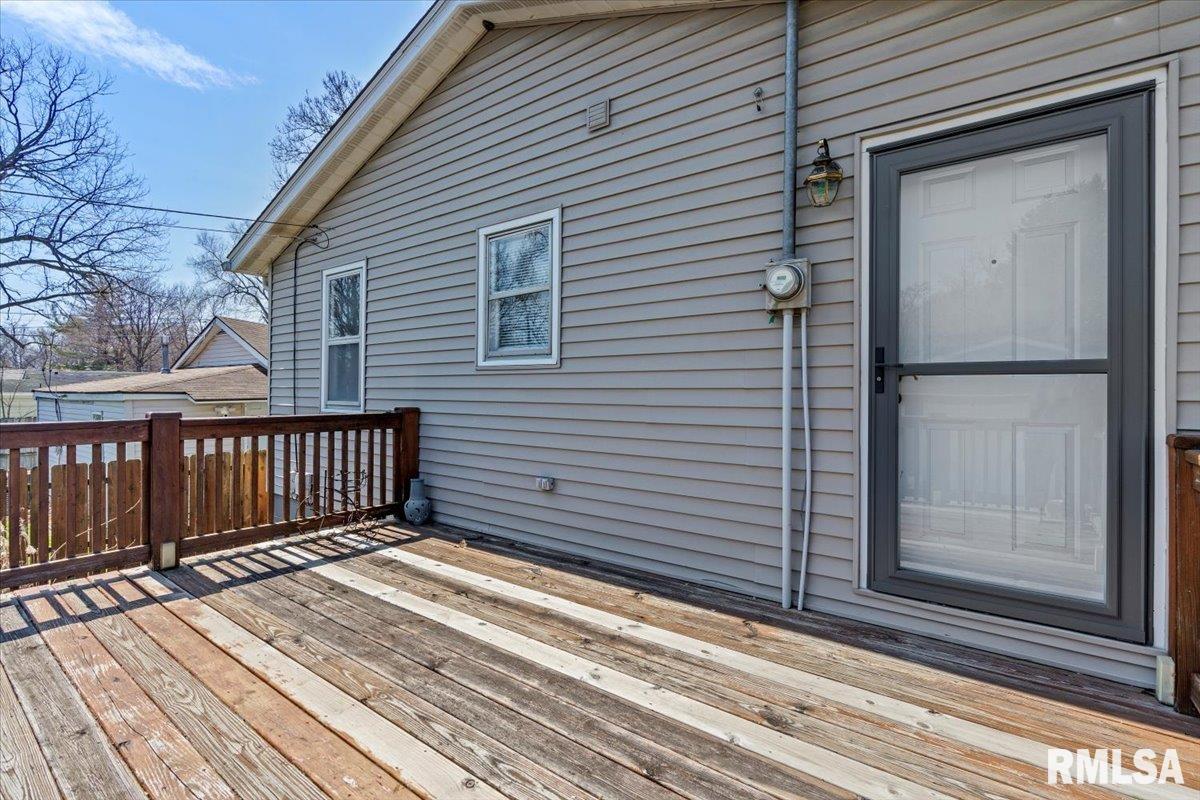 1136 North Indiana Avenue Springfield, IL 62702 - Photo 28 of 31