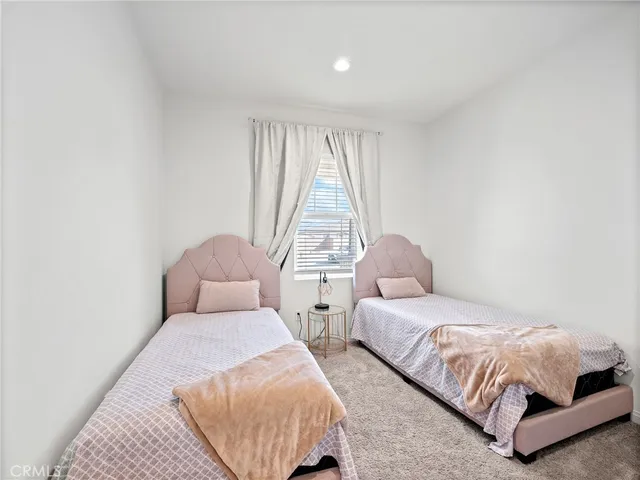 $689,990 | 11520 Ferro Street, Victorville, CA 92392