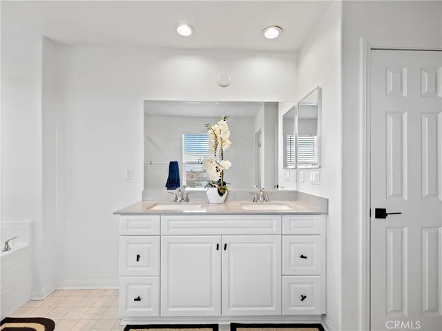 $689,990 | 11520 Ferro Street, Victorville, CA 92392