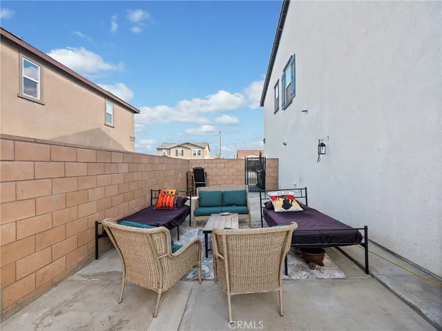 $689,990 | 11520 Ferro Street, Victorville, CA 92392