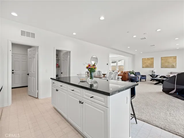 $689,990 | 11520 Ferro Street, Victorville, CA 92392