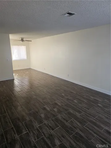 $2,100 | 45419 10th Street West, Unit B, Lancaster, CA 93534