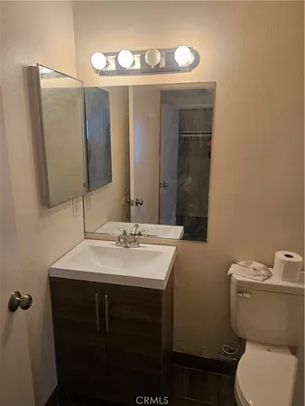 $2,000 | 45419 10th Street West, Unit B, Lancaster, CA 93534