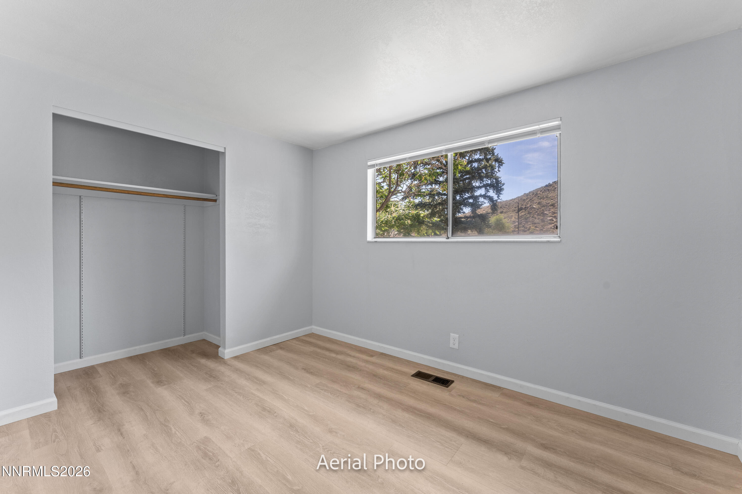 9245 Fremont Way Reno, NV 89506 - Photo 15 of 38 16-9245 Fremont Way Reno NV 89506 (16 of