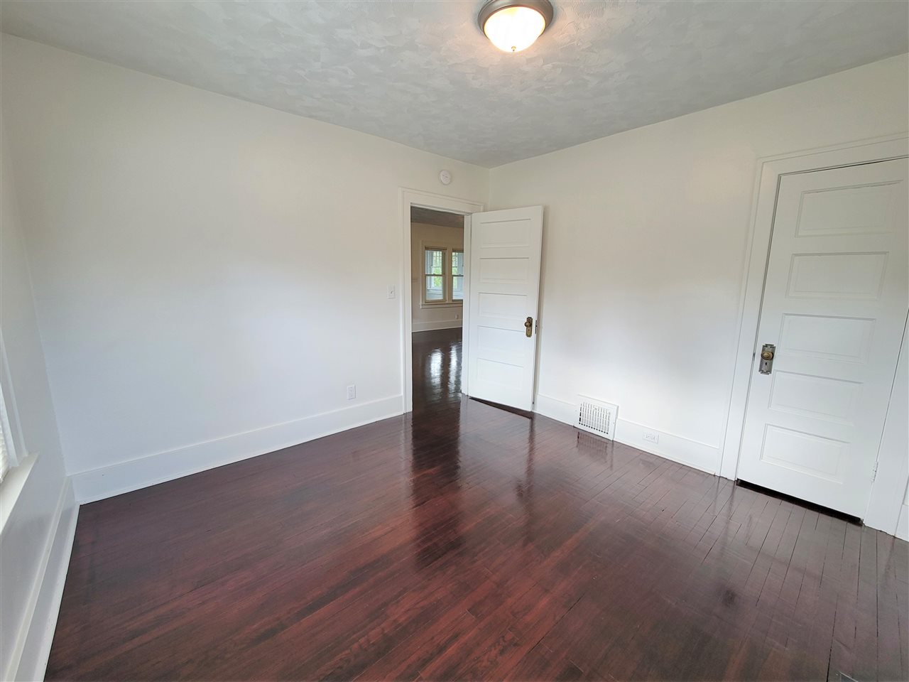 715 North Alpine Road Rockford, IL 61107 - Photo 22 of 37 Gallery Image 22
